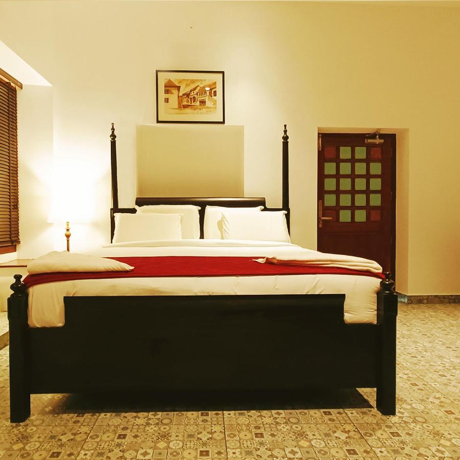Napier Heritage By Velvet Hotels Kochi Exterior photo